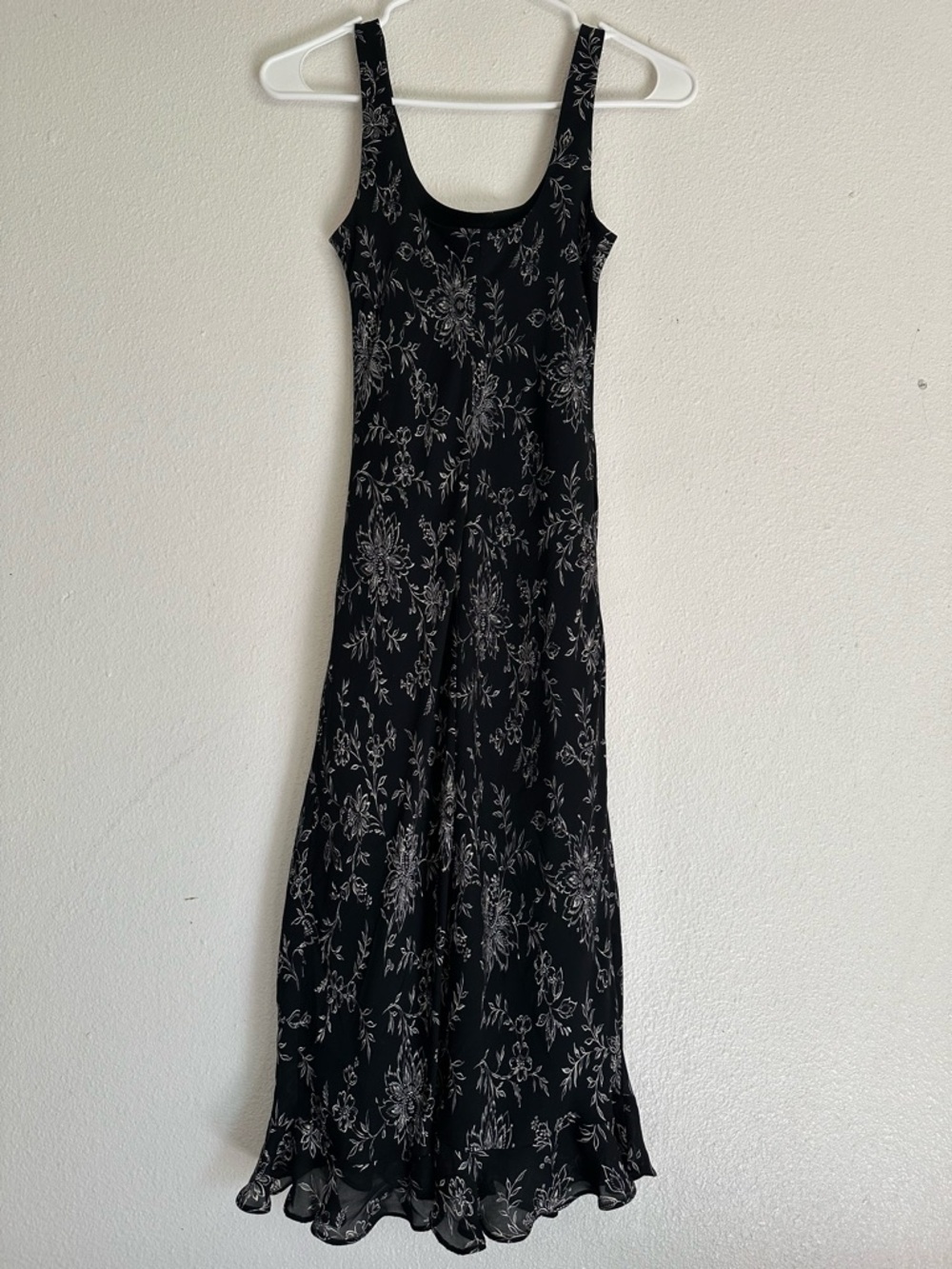 Ann Taylor Black Maxi Slip Dress with White Floral Print - Picture 4 of 5